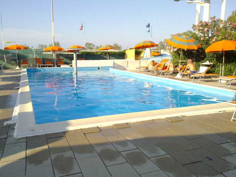 hotel emma nord rivabella rimini